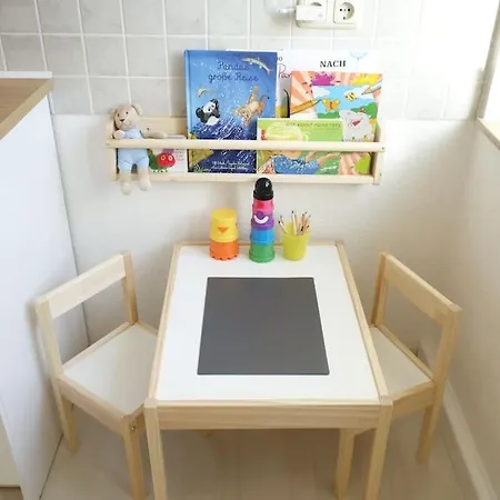 Cosy Apt. W/ Spacious Kitchen&netflix In Neustadt * Dresden